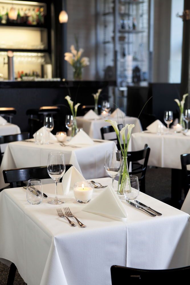 Dining & Kitchen Essentials