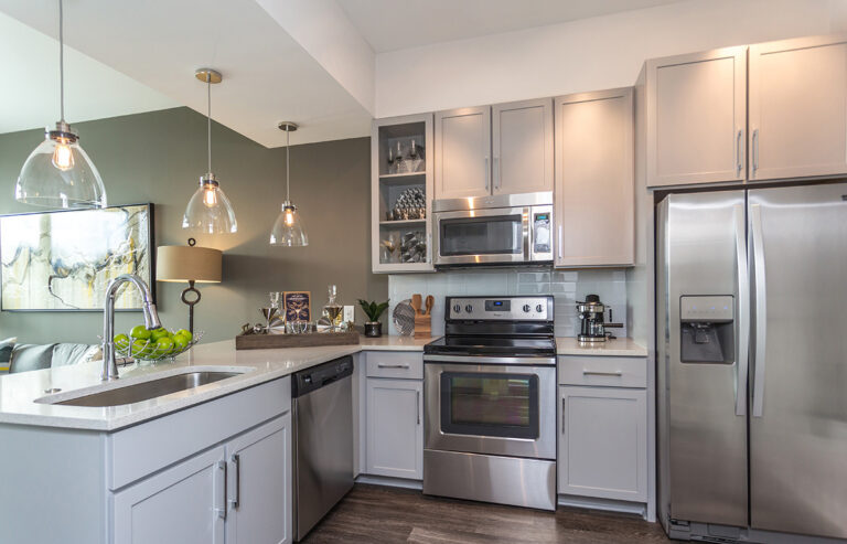 Professional Kitchen Equipment and Essentials for Hotels and Resorts