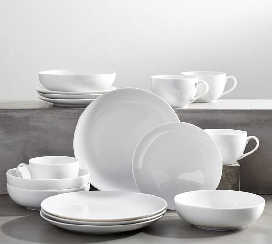 Elegant crockery and dinnerware – plates, bowls, and serving dishes for home and banquets