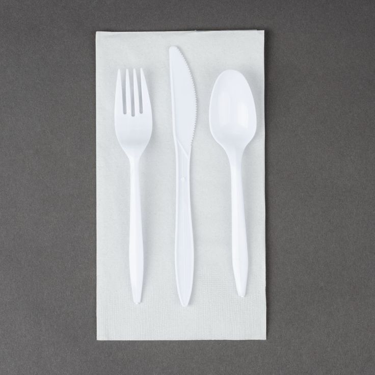 Disposable cutlery for hotels and catering – spoons, forks, and knives